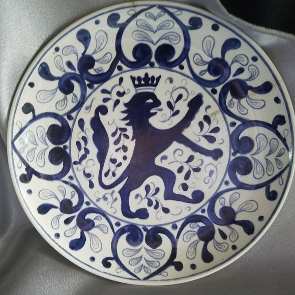 Hartford porcelain decorative plates w/Lyons Cobalt Blue set of 2 Argentina Vtg - Picture 3 of 8